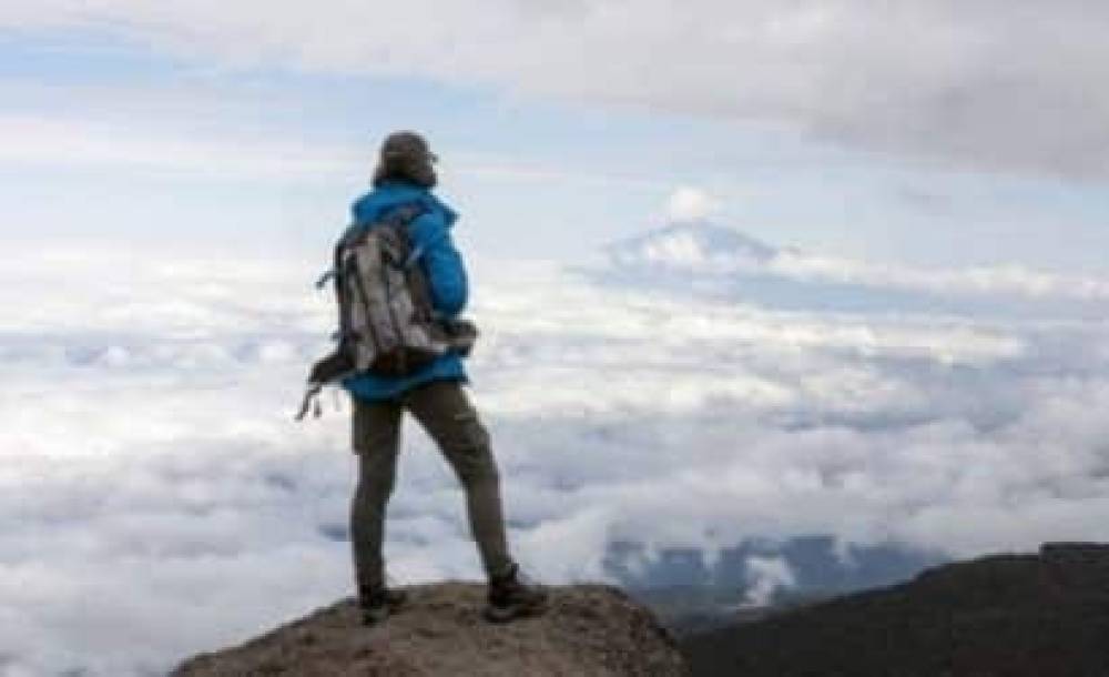Route Marangu du mont Kilimandjaro de 7 jours (hébergement en cabane